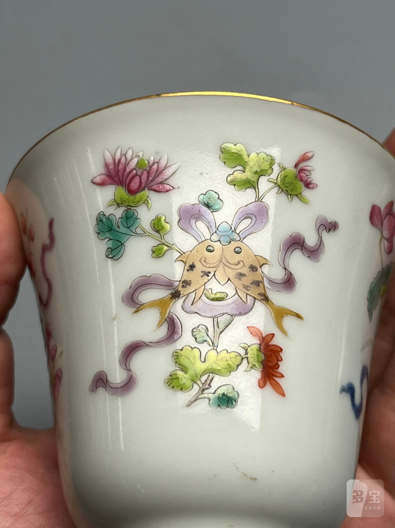 清道光  粉彩花卉八吉祥纹盖杯 - 图19